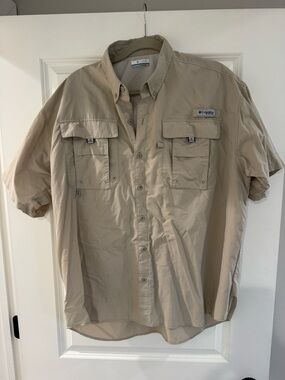 Columbia Men’s Short Sleeve Button-Down Shirt - Khaki